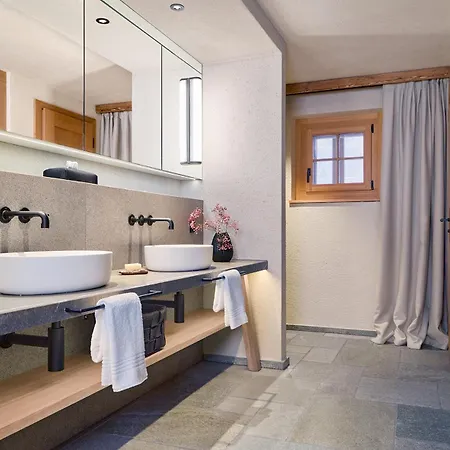 Belarosa - The Luxury Hideaway In The Swiss Alps 5* أروسا