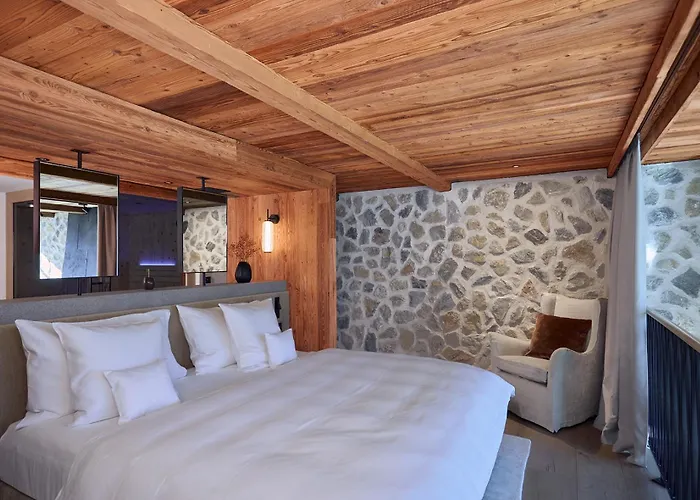 ホテル Belarosa - The Luxury Hideaway In The Swiss Alps アローザ