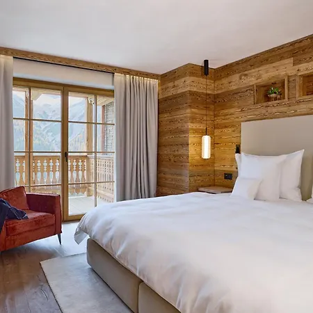 ホテル Belarosa - The Luxury Hideaway In The Swiss Alps アローザ