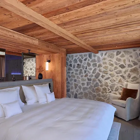 ホテル Belarosa - The Luxury Hideaway In The Swiss Alps アローザ